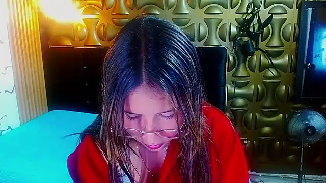 tinibunny online show from 11.24.25