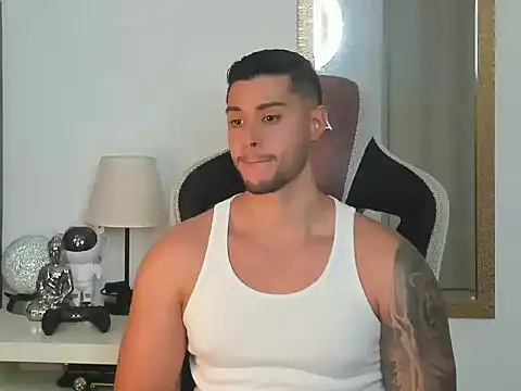 Snapshot of Ken_mailik1 chatting on 10.09.25 Ken mailik1 online show from 10.09.25