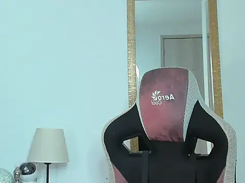 Snapshot of Ken_mailik1 chatting on 10.19.25 Ken mailik1 online show from 10.19.25