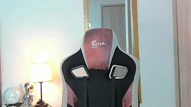 Snapshot of Ken_mailik1 chatting on 11.09.25 Ken mailik1 online show from 11.09.25