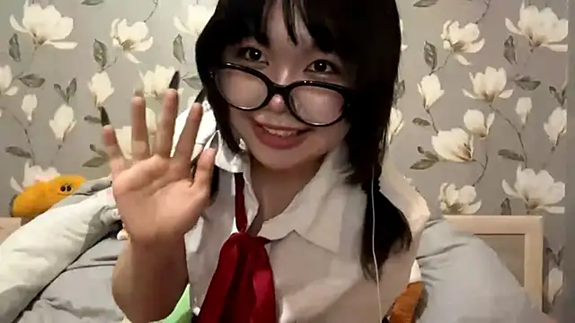 YunaMuse online show from 10.17.25