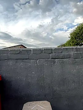 Snapshot of mirallesandbig chatting on 11.23.25 mirallesandbig online show from 11.23.25