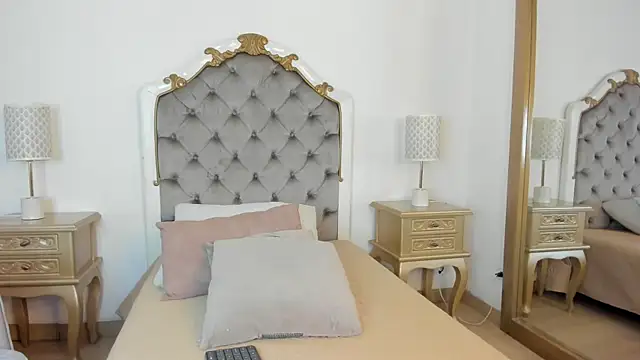 mary joseph online show from 11.16.25