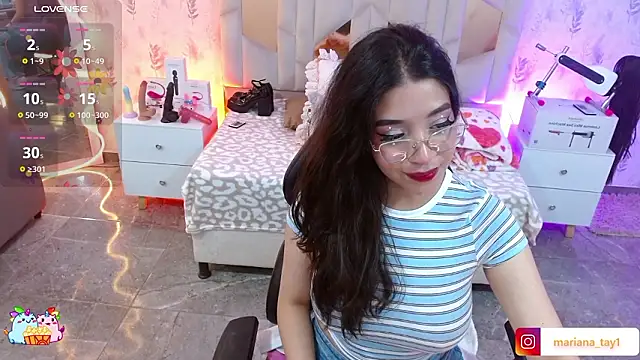 MARIANA TAY1 online show from 03.08.26