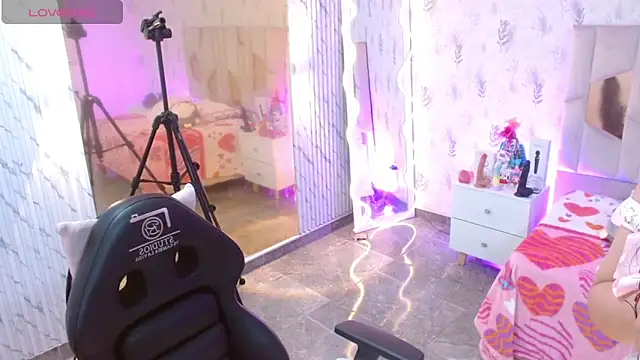 MARIANA TAY1 online show from 03.19.26