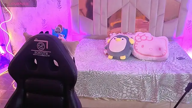 MARIANA TAY1 online show from 03.26.26