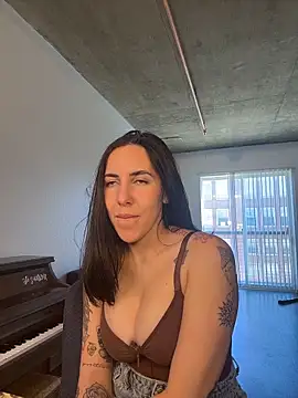 Lolathebaddie online show from 02.15.26