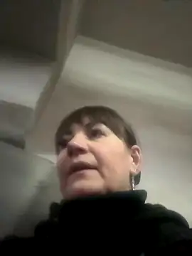 Snapshot of Butterfly8385 chatting on 11.19.25 Butterfly8385 online show from 11.19.25