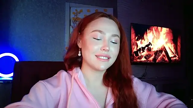 LolaMint  online show from 11.06.25