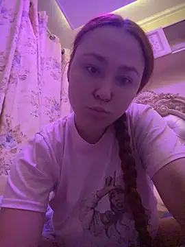 LolaMint  online show from 12.16.25