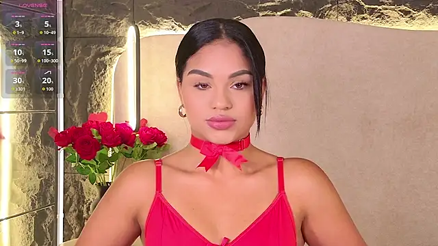 Snapshot of AmyCarammel chatting on 11.07.25 AmyCarammel online show from 11.07.25