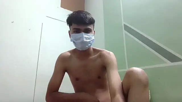 lil-twink19 online show from 10.28.25