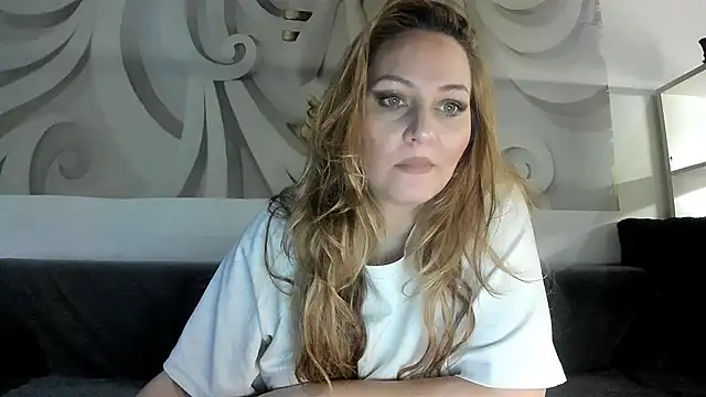 88  callmemadam  88 online show from 11.14.25