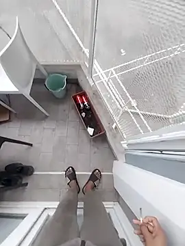 Snapshot of S-meerass chatting on 03.18.26 S-meerass online show from 03.18.26