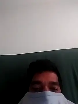 Snapshot of S-meerass chatting on 03.20.26 S-meerass online show from 03.20.26