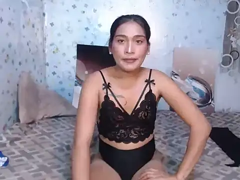 Snapshot of IVYcarterXXX chatting on 10.17.25 IVYcarterXXX online show from 10.17.25