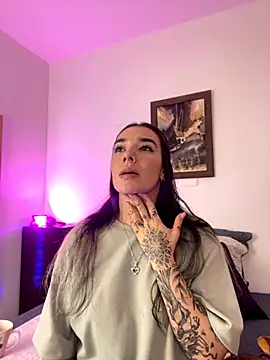  Emily Sands  online show from 10.27.25