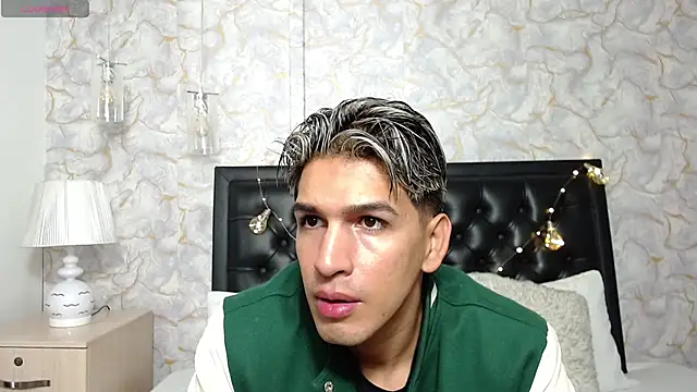 MathiasTaylorr online show from 10.24.25