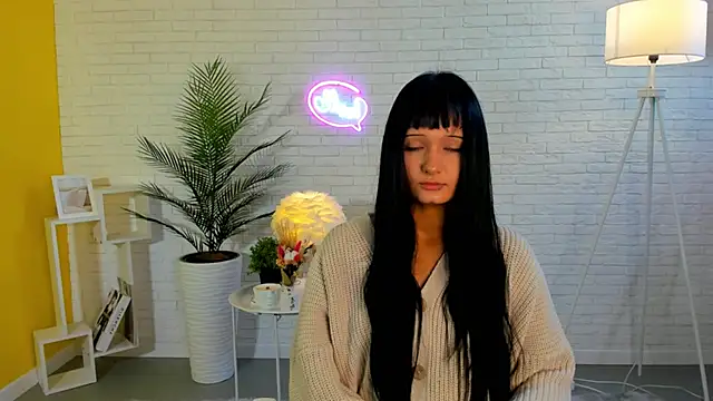 Snapshot of SherronSenner chatting on 10.16.25 SherronSenner online show from 10.16.25