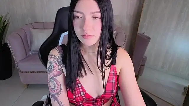 Dolcex a online show from 10.16.25