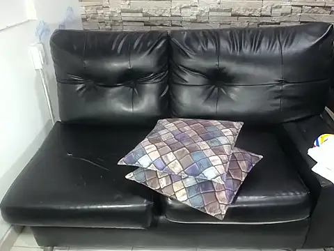 rom weasley online show from 10.21.25