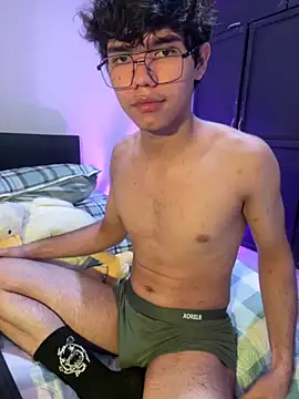 Im Camii online show from 10.27.25