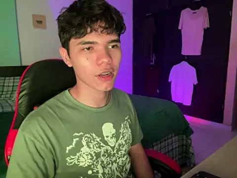 Im Camii online show from 04.14.26