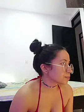 Snapshot of chiarafus0 chatting on 11.03.25 chiarafus0 online show from 11.03.25