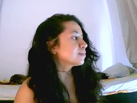 Snapshot of chiarafus0 chatting on 11.29.25 chiarafus0 online show from 11.29.25