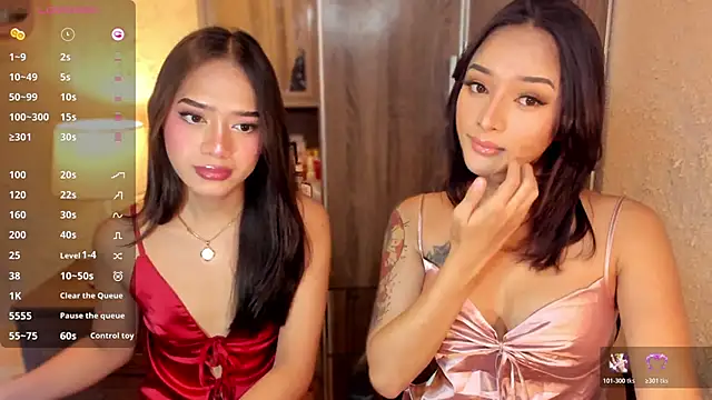 TinyTemptress online show from 10.27.25