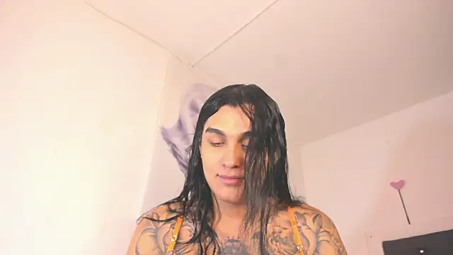 BiancaValentinna online show from 11.10.25