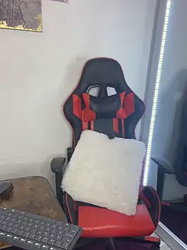  Lissa 01 online show from 11.04.25