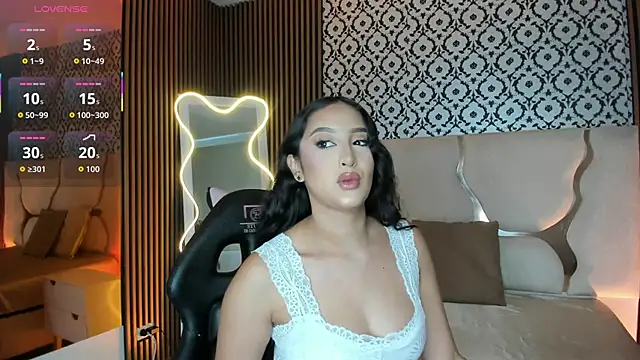 BEELLA TAY1 online show from 01.15.26