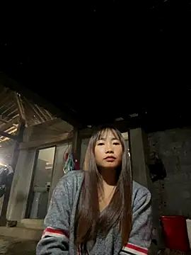 Maymay   online show from 10.21.25