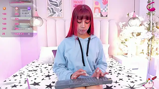 Isabella  gonzalez  online show from 11.18.25