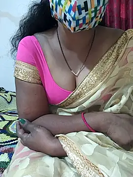 Snapshot of Best_Kannada_Couple chatting on 10.23.25 Best Kannada Couple online show from 10.23.25