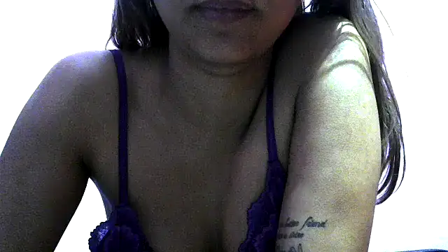 Snapshot of sanskari_girl chatting on 02.26.26 sanskari girl online show from 02.26.26