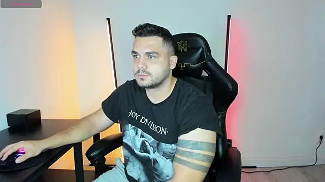 Danielbateson online show from 10.14.25