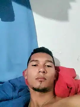 Snapshot of Rayangiss chatting on 02.13.26 Rayangiss online show from 02.13.26