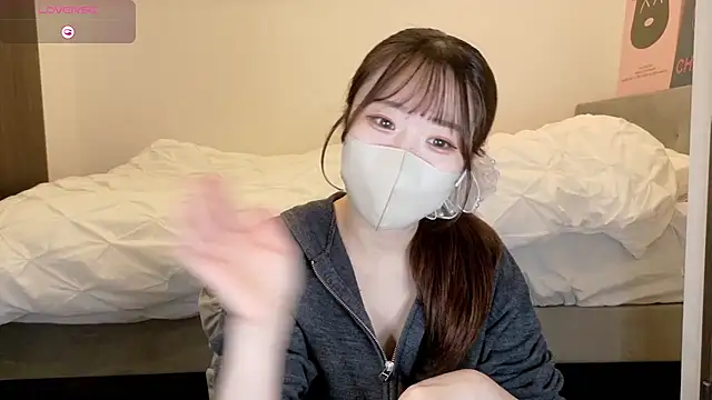 yura ra ra online show from 04.12.26