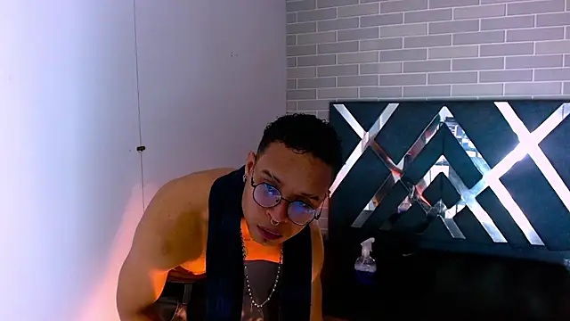 Jayden Morris online show from 02.05.26