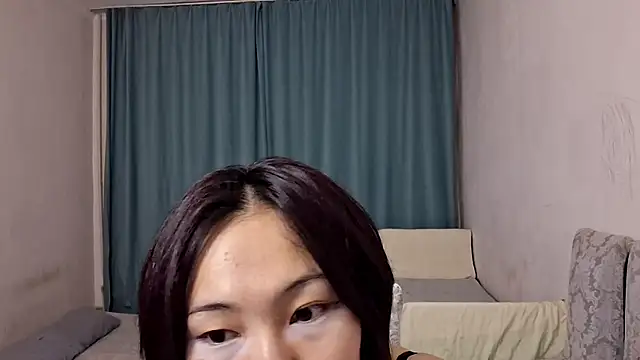 Snapshot of Lyndasilk chatting on 07.12.26 Lyndasilk online show from 07.12.26