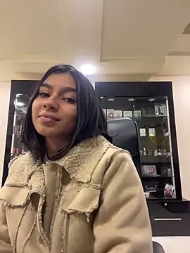 Snapshot of AlyssaRay chatting on 02.13.26 AlyssaRay online show from 02.13.26