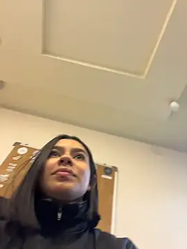 Snapshot of AlyssaRay chatting on 02.21.26 AlyssaRay online show from 02.21.26