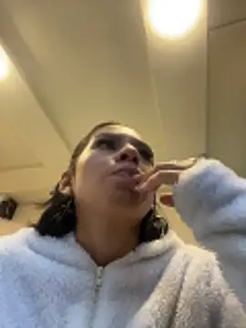 AlyssaRay online show from 05.25.26