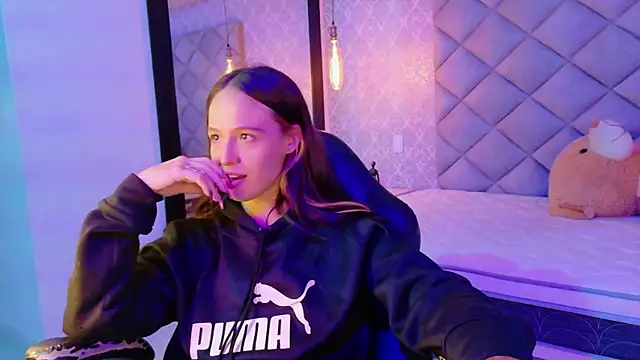 CARO ADAMS1 online show from 11.25.25