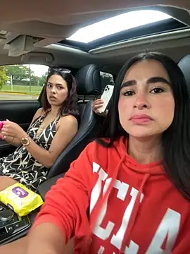 Snapshot of RoseSeductre chatting on 10.12.25 RoseSeductre online show from 10.12.25