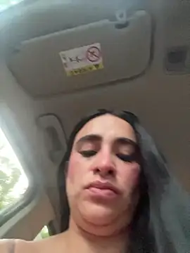 Snapshot of RoseSeductre chatting on 10.24.25 RoseSeductre online show from 10.24.25