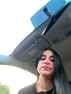 Snapshot of RoseSeductre chatting on 10.26.25 RoseSeductre online show from 10.26.25