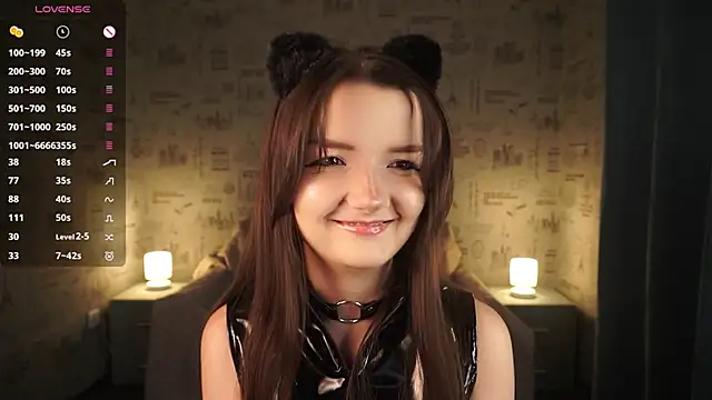  Cute World  online show from 10.31.25